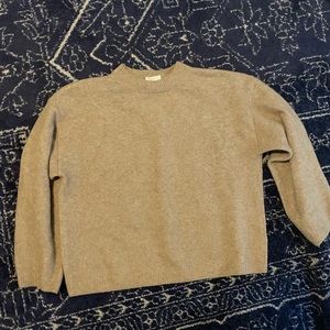 Tan oversized H&M sweater size S